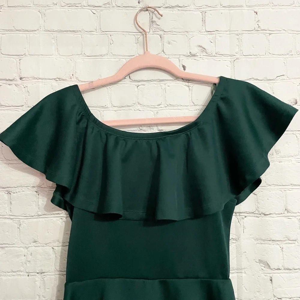 Hunter Green Ruffle Sleeveless Mini Dress Size Small - Picture 5 of 6